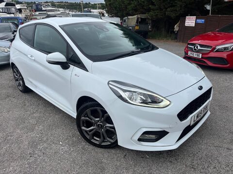 Ford Fiesta ST-LINE 1