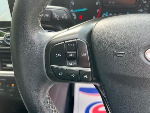 Ford Fiesta ZETEC 22