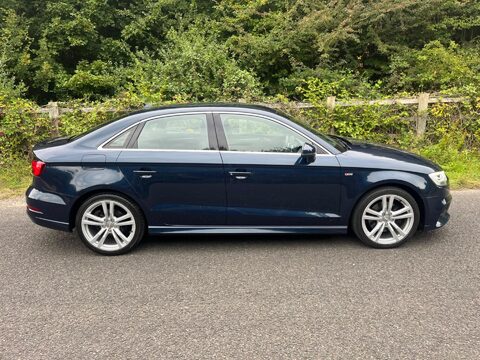 Audi A3 TDI QUATTRO S LINE 6