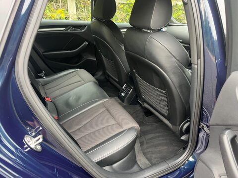 Audi A3 TDI QUATTRO S LINE 17
