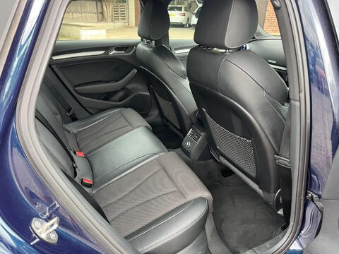 Audi A3 TDI QUATTRO S LINE 17