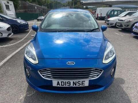 Ford Fiesta TITANIUM 8