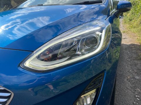 Ford Fiesta TITANIUM 26