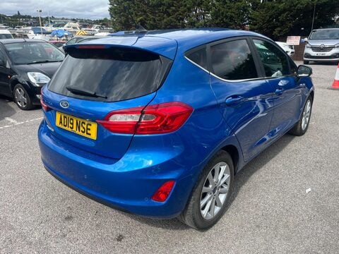 Ford Fiesta TITANIUM 5
