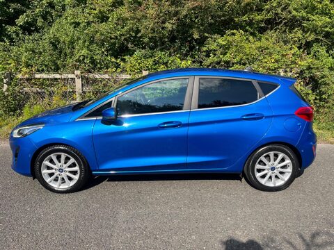 Ford Fiesta TITANIUM 11