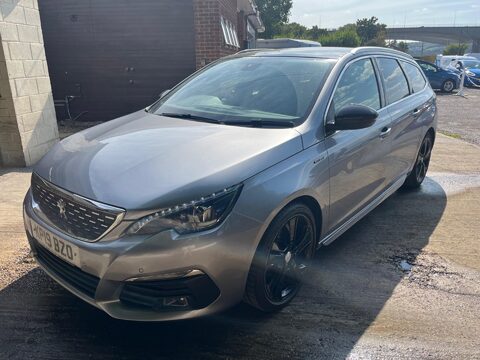 Peugeot 308 BLUEHDI S/S SW GT LINE 10