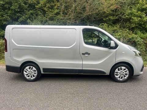 Renault Trafic SL28 SPORT ENERGY DCI 6