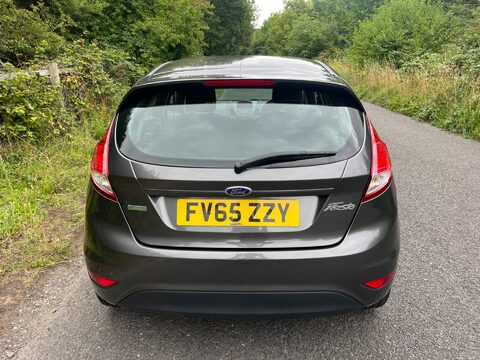 Ford Fiesta ZETEC 8