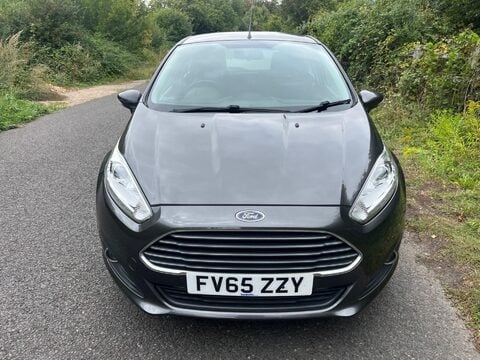 Ford Fiesta ZETEC 9