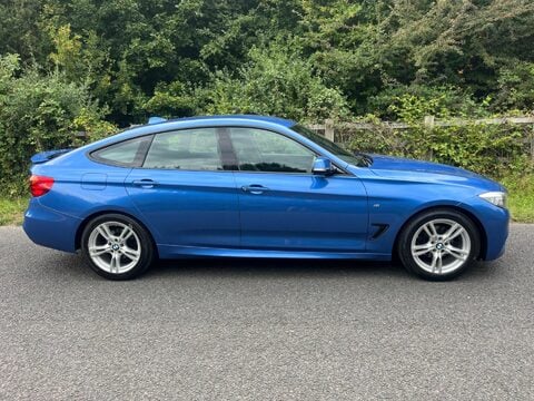 BMW 3 Series 320D M SPORT GRAN TURISMO 6