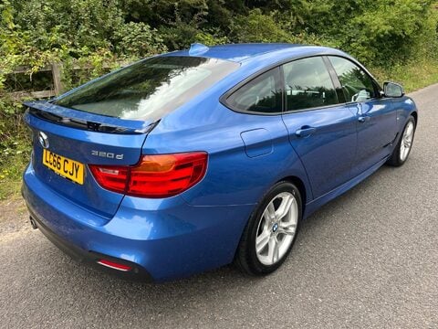 BMW 3 Series 320D M SPORT GRAN TURISMO 7