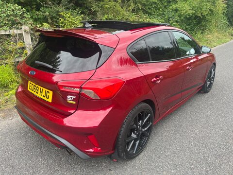 Ford Focus ST 8