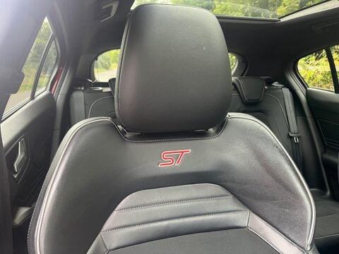 Ford Focus ST 22
