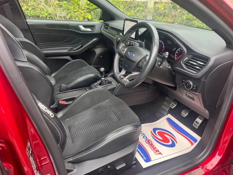 Ford Focus ST 18