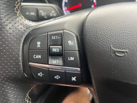 Ford Focus ST 25