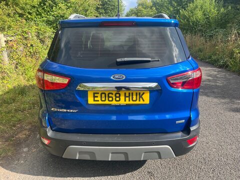 Ford Ecosport TITANIUM 8
