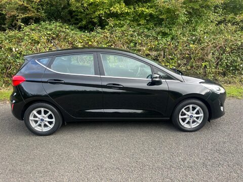 Ford Fiesta ZETEC 6