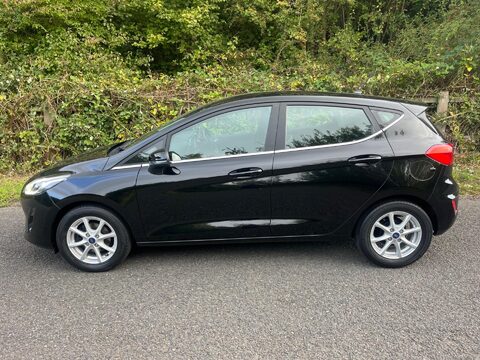 Ford Fiesta ZETEC 11