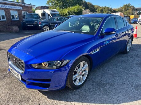 Jaguar XE PRESTIGE INGENIUM