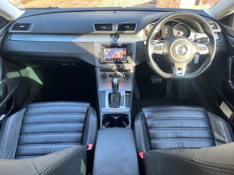 Volkswagen CC R LINE TDI BLUEMOTION TECHNOLOGY DSG 2
