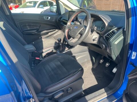 Ford Ecosport ST-LINE 15