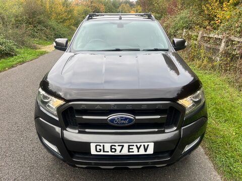 Ford Ranger WILDTRAK 4X4 DCB TDCI 9