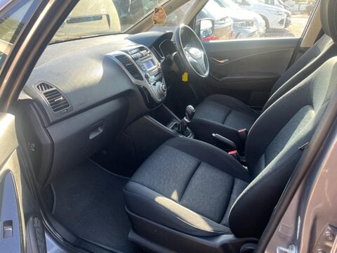 Hyundai ix20 STYLE CRDI 12