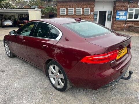 Jaguar XE PORTFOLIO 12