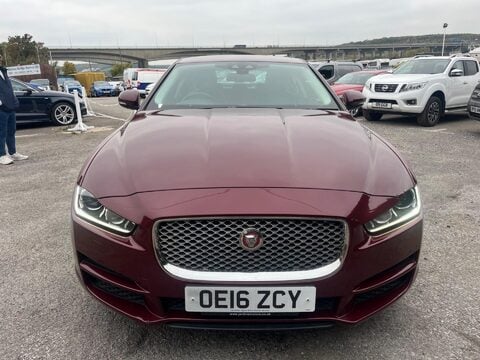 Jaguar XE PORTFOLIO 9