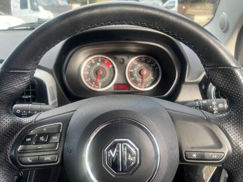 MG MG3 EXCITE VTI-TECH 4