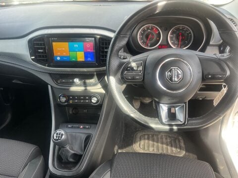 MG MG3 EXCITE VTI-TECH 2