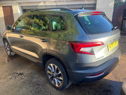 Skoda Karoq SE DRIVE TDI DSG 9