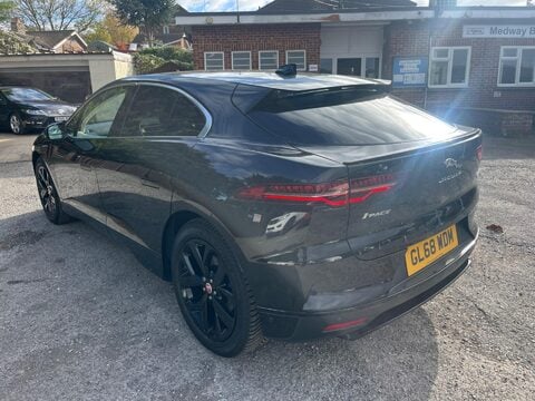 Jaguar I-Pace HSE 12