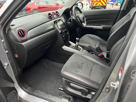 Suzuki Vitara S BOOSTERJET ALLGRIP 17