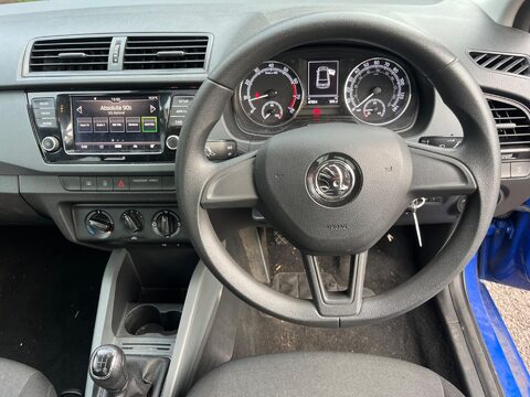 Skoda Fabia S MPI 10