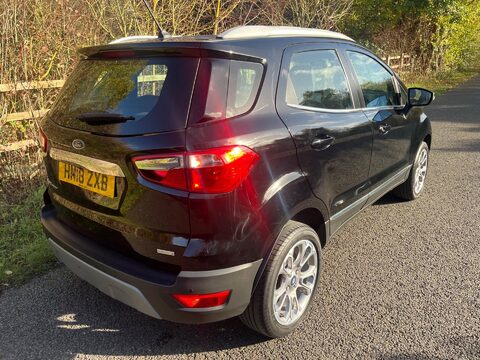 Ford Ecosport TITANIUM 7