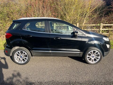 Ford Ecosport TITANIUM 6