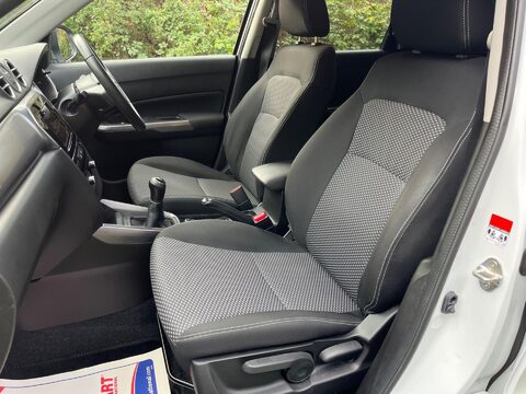 Suzuki Vitara SZ-T BOOSTERJET ALLGRIP 18