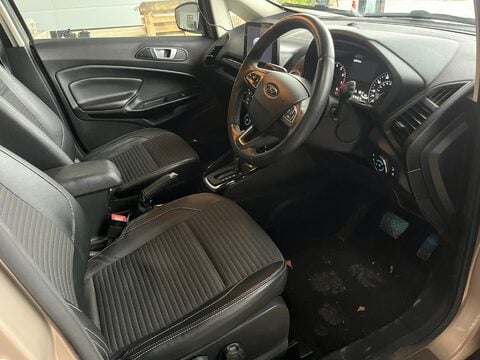 Ford Ecosport TITANIUM 16
