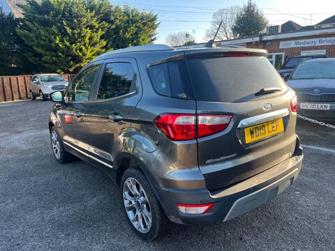 Ford Ecosport TITANIUM 11