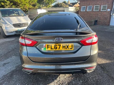 Ford Mondeo ST-LINE TDCI 8