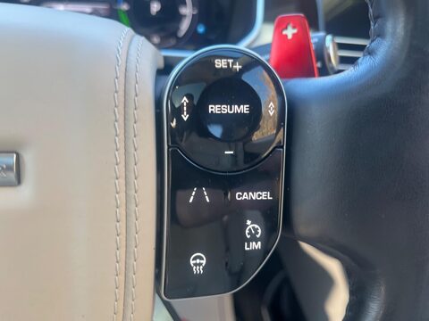 Land Rover Range Rover AUTOBIOGRAPHY LWB 32