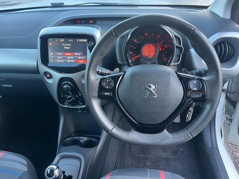 Peugeot 108 ACTIVE 3
