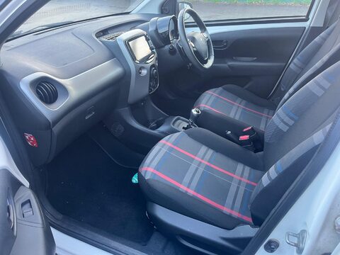 Peugeot 108 ACTIVE 11