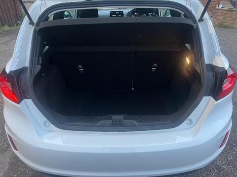 Ford Fiesta TREND 13