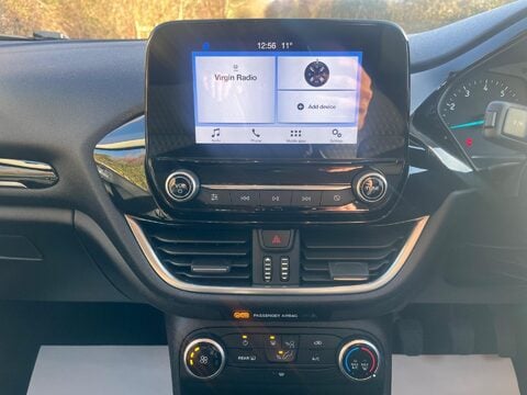 Ford Fiesta ZETEC 13