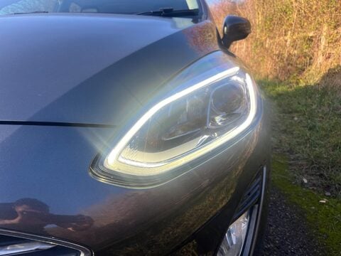 Ford Fiesta ZETEC 19