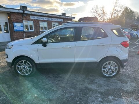 Ford Ecosport TITANIUM 10