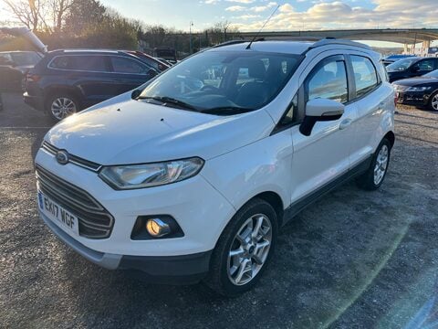 Ford Ecosport TITANIUM 9