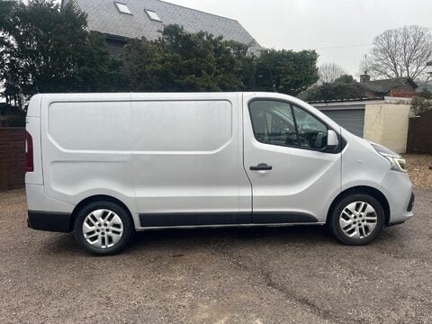 Renault Trafic SL28 SPORT ENERGY DCI 6
